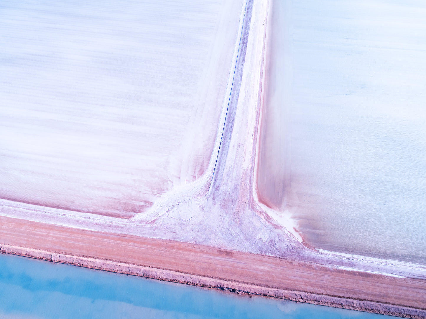 IA0250 ~ Useless Loop ~ Coral Coast