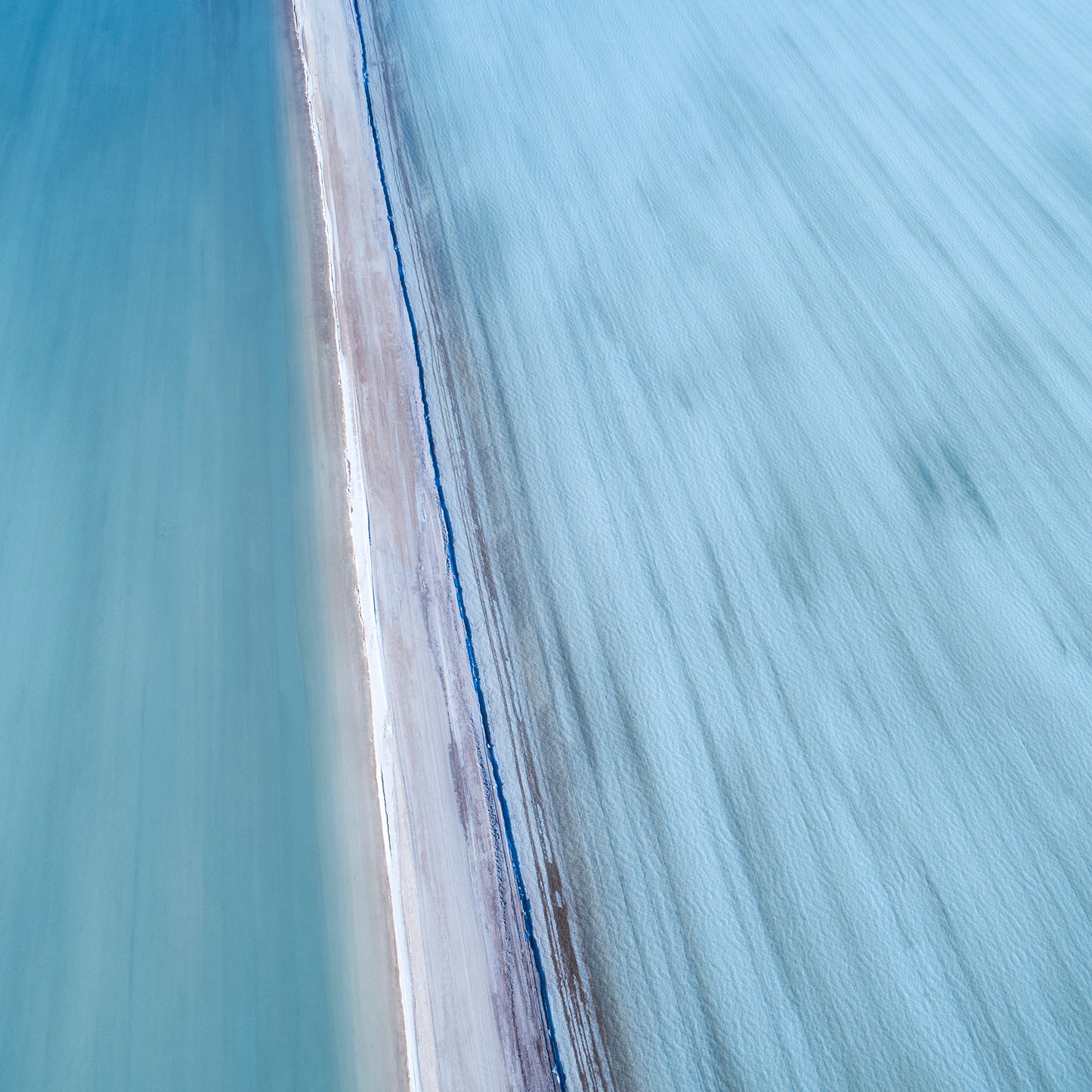 IA0270 ~ Useless Loop ~ Coral Coast