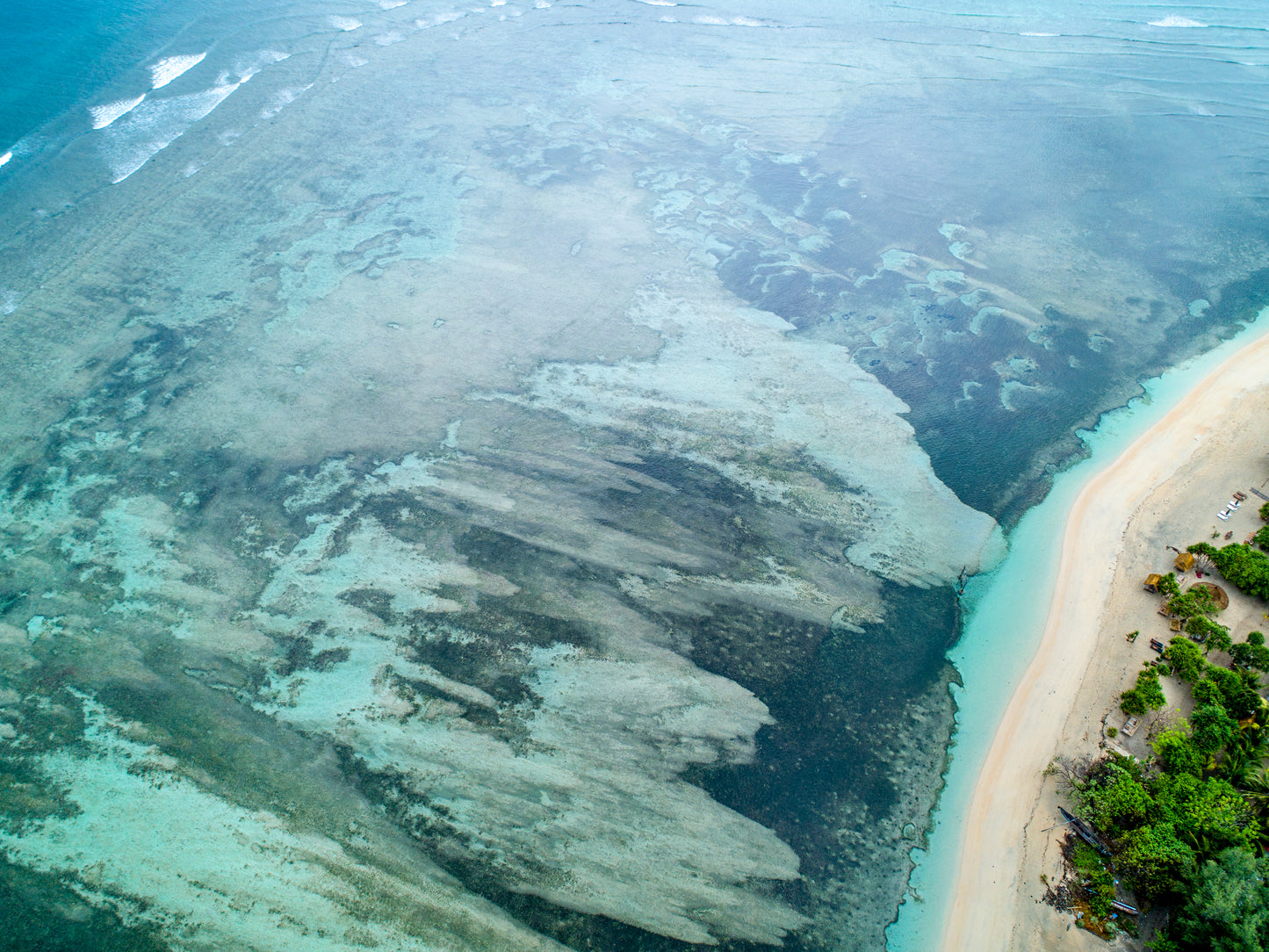 IA0110 - GILI AIR