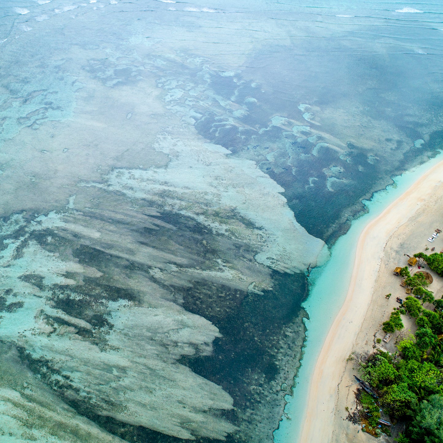 IA0110 - GILI AIR